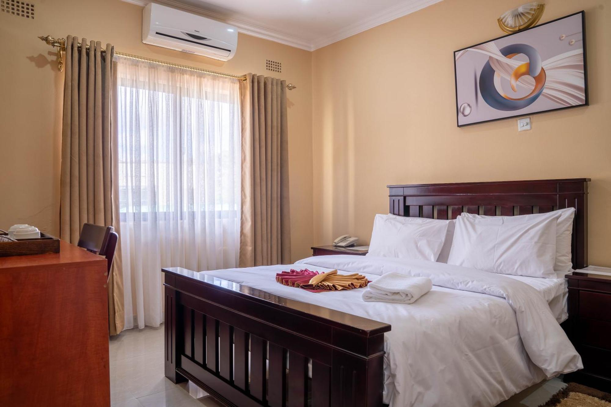Nyamfinzi Hotel Chipata المظهر الخارجي الصورة