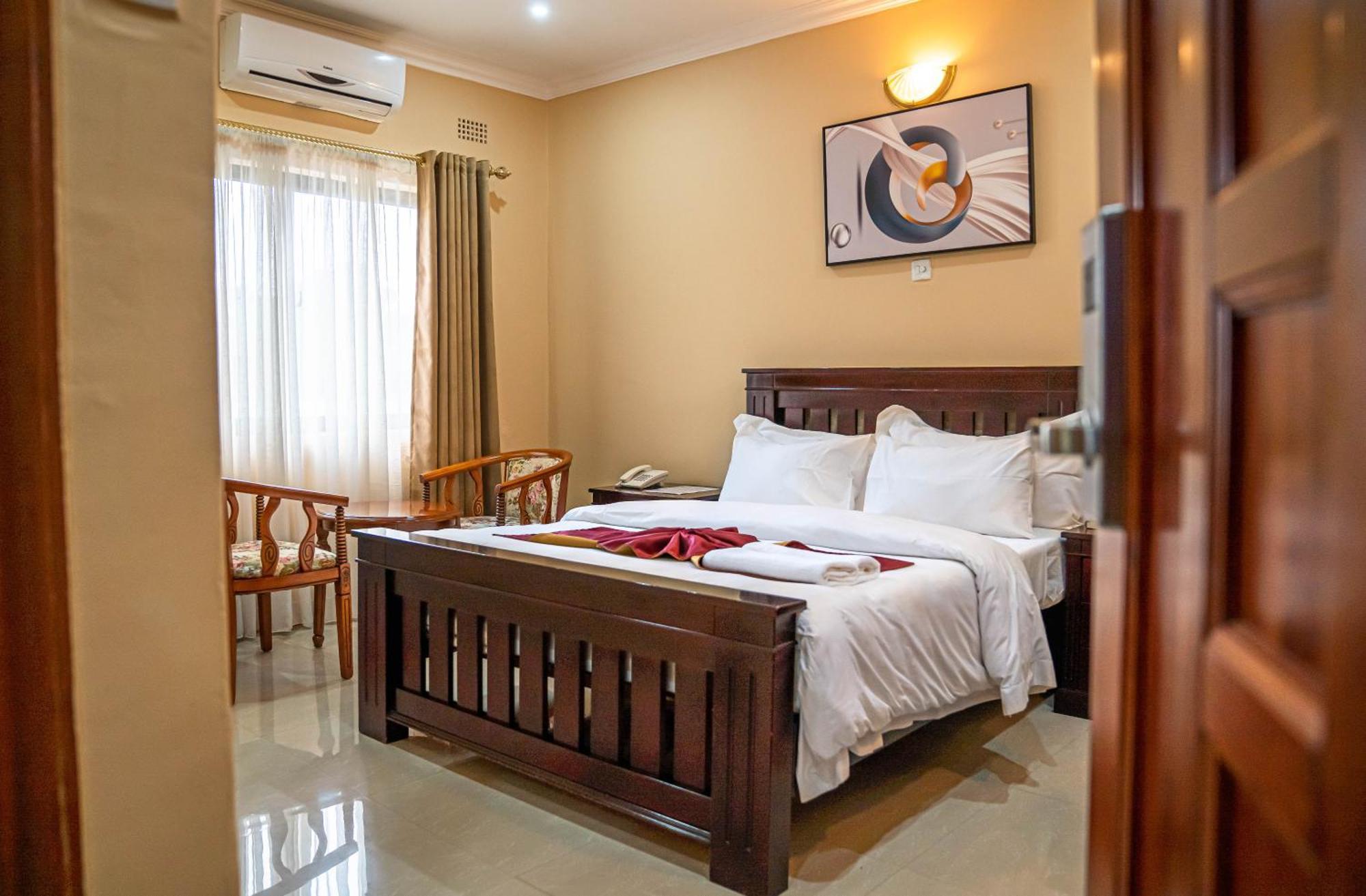 Nyamfinzi Hotel Chipata المظهر الخارجي الصورة